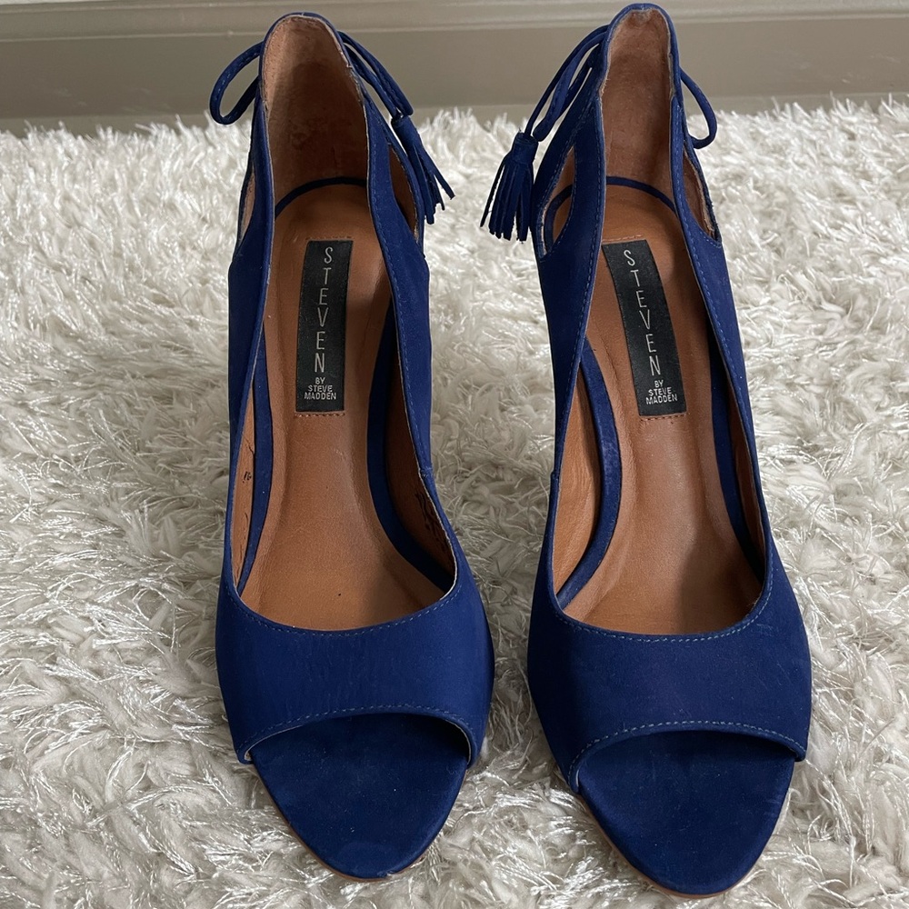 Steven Royal Blue Suede Bow Tassel Back Heels by Steve Madden